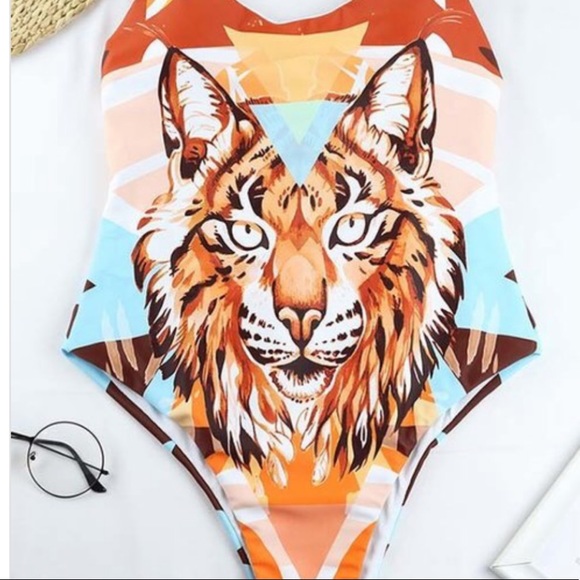 NEW Wildcat Animal printed one piece backless swimsuit - Picture 4 of 8